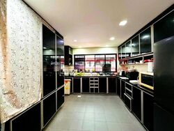 Onan Road (D15), Terrace #608010941
